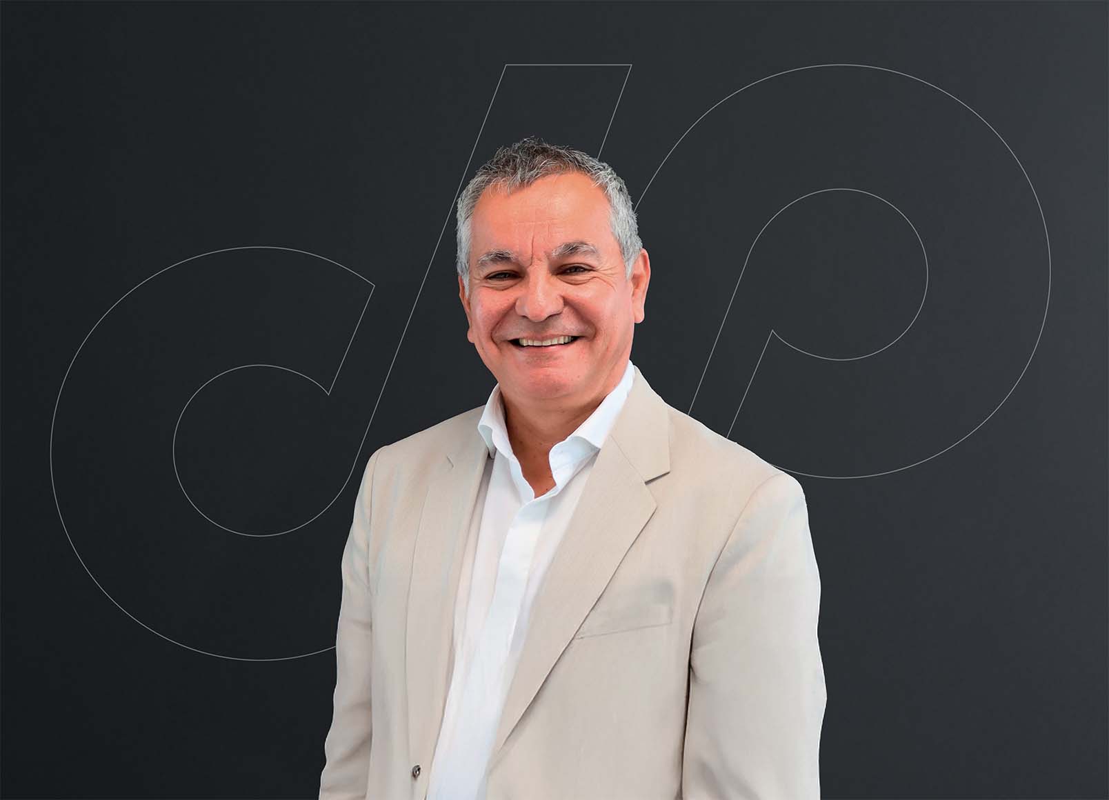 LUIS COLINA LINDERMAN